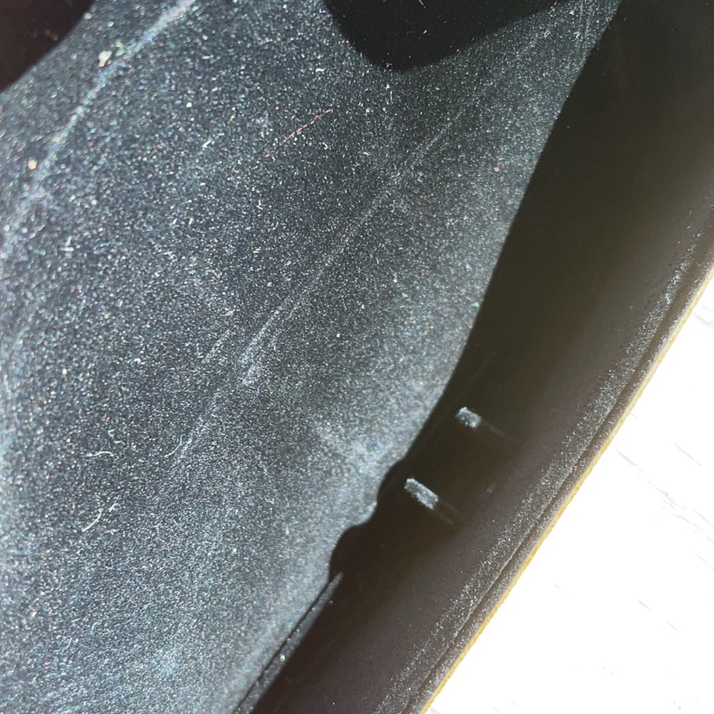 Brown Raybans Sunglass Case - Picture 5 of 5